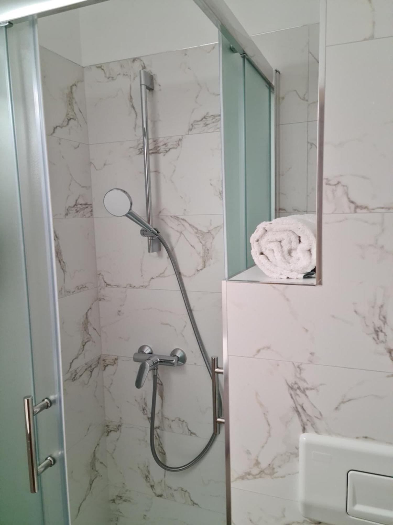 Hotel Adria Kastela Ngoại thất bức ảnh